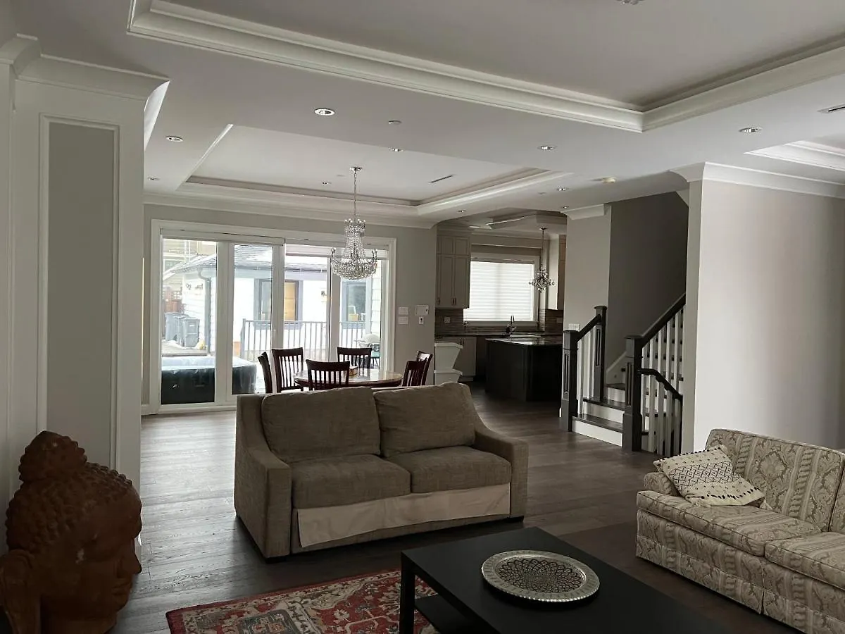 Homestay Dunbar Luxury Rooms Vancouver